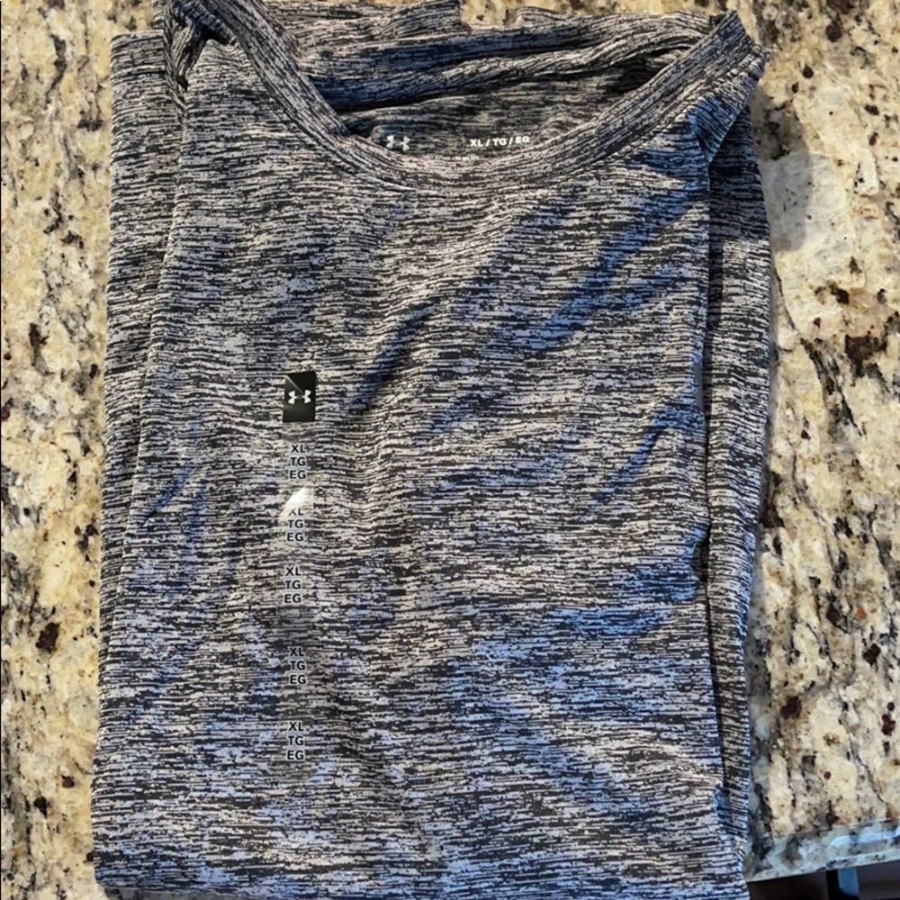 Under Armor Loose Tee